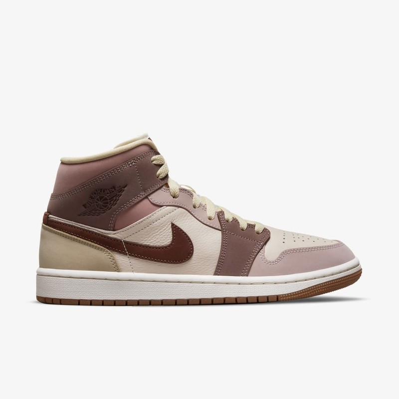 Jordan 1 low tan on sale pink